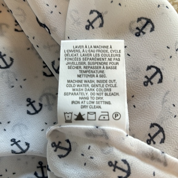 Reitmans 3/4 sleeve nautical blouse. Size XL. - Picture 6 of 6